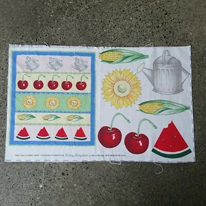 Pannello Tessuto Regno Margherita '93 Giardino Frutta e Fiori Ortaggi Ciliegie 6909 - Foto 1 di 4