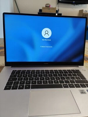 Huawei MateBook D15 15,6" (Intel Core i5-10210U, 8GB RAM , 512GB SSD) Laptop  - Immagine 1 di 4