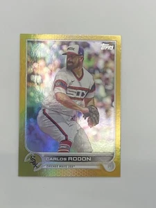 2022 Topps Series 1 - Carlos Rodon #282 Gold Rainbow Foil White Sox Yankees - Picture 1 of 2
