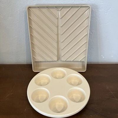 VTG Anchor Hocking Microware Bacon Pan White Muffin Microwave - Image 1 of 4