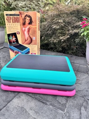 Entrenamiento aeróbico y abdominal paso 3 niveles vintage Jane Fonda en caja - sin cinta VHS Foto 1 de 4