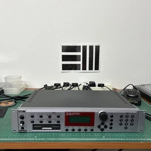E-MU ESI-2000 Turbo Digital Sampler - Picture 1 of 12