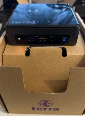 Intel NUC Mini PC i5 8259U 16GB RAM 250 GB SSD NVME USB-C WiFi HDMI Win 11 Pro - Bild 1 von 4