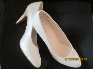 Klassische Pumps Brautschuhe perlmuttfarben Gr. 39 - Bild 1 von 6