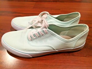 mossimo tennis shoes