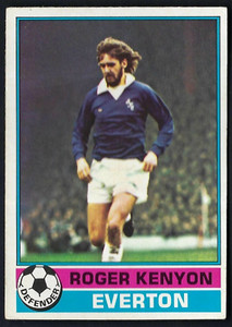 TOPPS - FOOTBALLERS (RED, 1977) - #16 ROGER KENYON, EVERTON