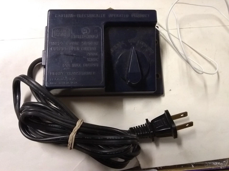 LIFE-LIKE HOBBY TRANSFORMER TRAIN CONTROLLER 390-J (S16-AS2) - Image 1 of 4