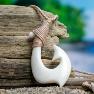Fish Hook Necklace - Hand Carved Water-Buffalo Bone - Bali Necklaces - Picture 1 of 2
