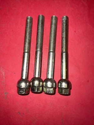 NOS AUTOGEM EMS 43 CLASSIC PEUGEOT 205 CAR SR M7 X 70MM MANIFOLD BOLT X 4 - Image 1 of 4