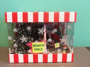 Puppenhaus Miniatur Warten auf Weihnachtsmann Zimmerbox Szenario in einer Box - Bild 1 von 11