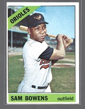 Sam Bowens Baltimore Orioles 1966 Topps Baseball Card #412 (SET BREAK) (C)
