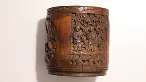 Ancien Pot à pinceaux Bitong bambou finement sculpté personnages et phénix XIXe - Photo 1/8