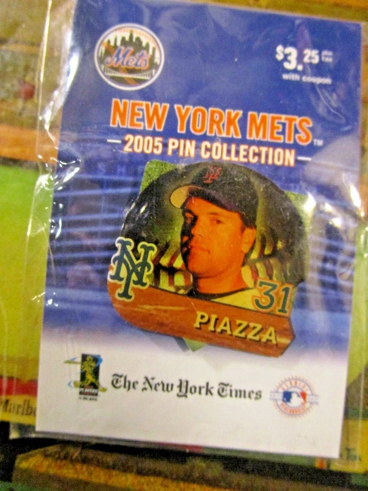NEW YORK METS  PIN MIKE PIAZZA~ - Image 1 of 1