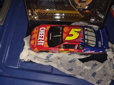 2002 Terry Labonte #5 Kellogg’s / Cheez-It 1/24 Action Diecast Excellent - Image 1 of 2