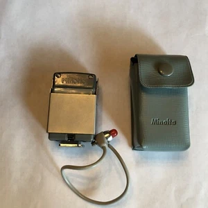Vintage Minolta Baby BC-III Shoe Mount Camera Flash Gun w/ Case. Untested - Picture 1 of 6