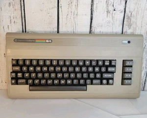 Vintage Commodore 64 Tastatur braun original - ohne Kabel - ungetestet / für Ersatzteile - Bild 1 von 14