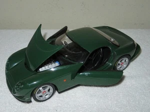 TVR SPEED 12 1:18 HOT WHEELS OPENING DOORS & HOOD GREEN - Picture 1 of 11