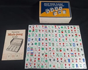 Vintage MAH JONG Set By R.C. Bell Complete Breen Back Tiles - Picture 1 of 7