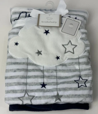 全新带标签 Koala Baby Little Dreamer 灰色白色条纹云星海军蓝毯子 — 第 1/4 张图片