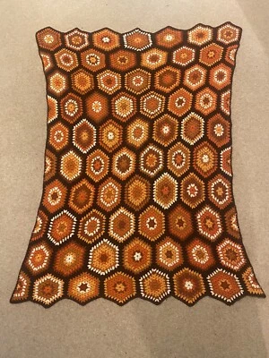 Vintage 1970’s Original Crochet Afghan Blanket/Throw - Orange  Hexagon - VGC! - Image 1 of 4