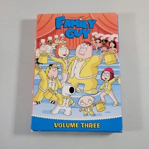 Family Guy DVD Volume 3 Box Set In Slipcover Some Damage to Slipcovers - Bild 1 von 3