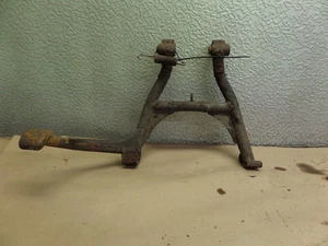 1985 SUZUKI MADURA GV700 CENTER STAND - Picture 1 of 1