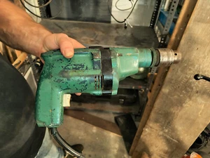 Bohrmaschine Bosch Scintilla SA - Picture 1 of 4