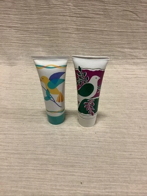 Guanto in silicone vintage Avon Care borsa crema mani viaggio misura lotto di 2 - 1,5 oz - Immagine 1 di 2