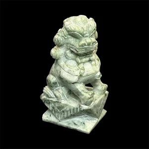Vintage handgeschnitzter grüner kaiserlicher Foo Hund Wächterlöwe 4 Zoll Stein Feng Shui Dekor - Bild 1 von 14