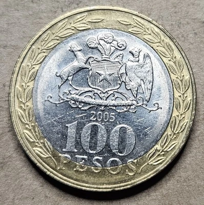 Chile 100 Pesos - 2005 - Bi-Metallic Coin - KM# 236 - Chilean - World Coin - Image 1 of 2