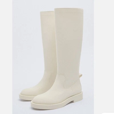 NWT ZARA NEW Botas altas de goma blancas crema talla US 11 Blogger fav Foto 1 de 4