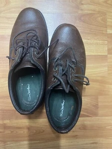 Thom McAn Oxford Tie Shoes Brown, Leather Size 8 - Picture 1 of 14