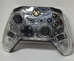 Xbox One Prismatic Wired Controller Clear - Picture 1 of 4