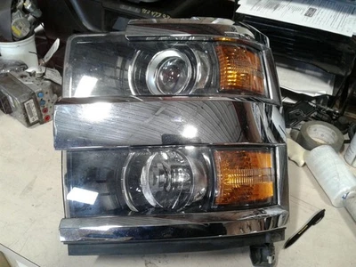 Хромированный ободок фары водителя подходит для пикапа 15–19 SILVERADO 2500 959554 - Изображение 1 из 4