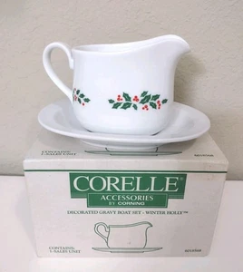Corelle Corning Winter Holly Gravy Boat Plate Set Christmas 6018568 Vintage New - Picture 1 of 9