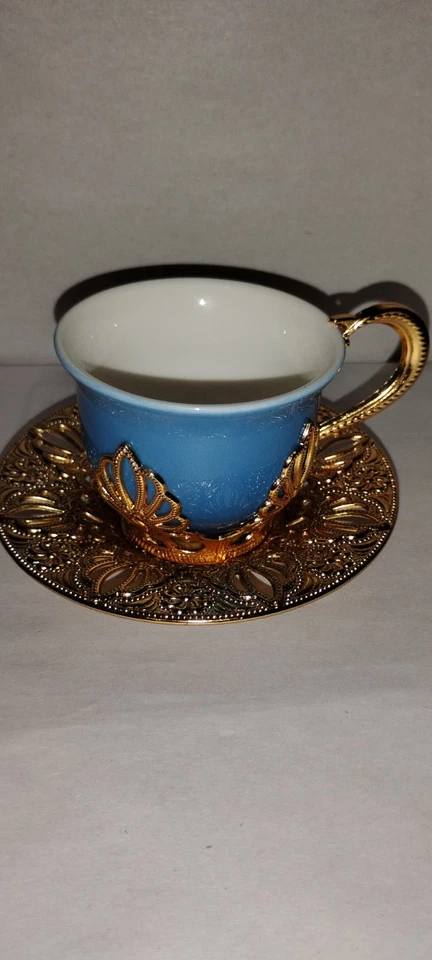 Tazas y platillos para té, café y chocolate caliente Foto 1 de 4