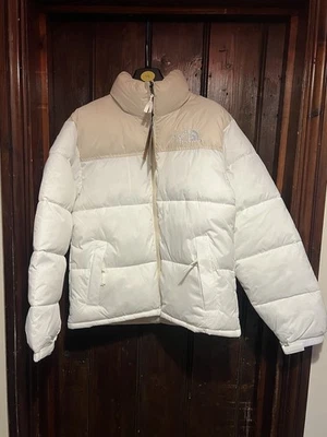 The North Face 600 Men’s Medium Puffer Brand New with Tags Beige And Cream - Image 1 of 4