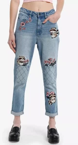 Jeans mamma ricamati procioni e fiori di ciliegio taglia 3 tema caldo $54 nuovi senza etichette - Foto 1 di 13