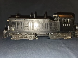 LIONEL #6220 A.T & S.F.SANTA FE NW2 BELL RINGING SWITCHER,SHARP/CLEAN & NICE, - Picture 1 of 9