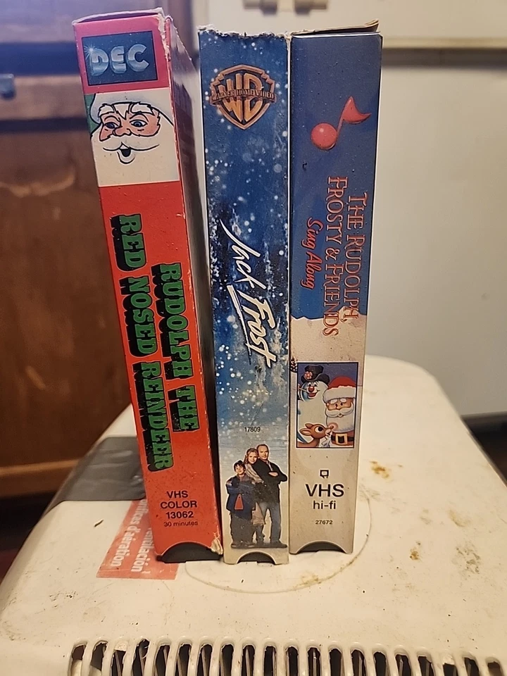 3 Winter Children's Movies - Image 1 of 1