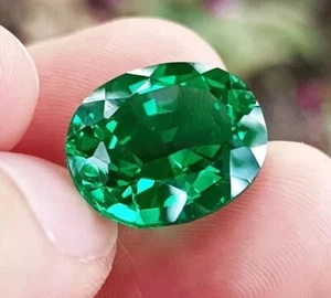 Certified Natural 9.00 Ct Flawless Green Emerald Oval Cut Loose Gemstone - Picture 1 of 8