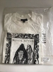 Black Scale “LADY OF THE HOUSE” WHITE Graphic T Shirt Size XSmall NEW In Package - Picture 1 of 8