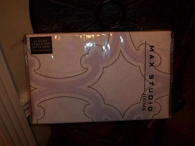 Nuevo en Paquete Juego de Funda Nórdica Max Studio Blanco Lavanda Completo/Queen 3 piezas Foto 1 de 3