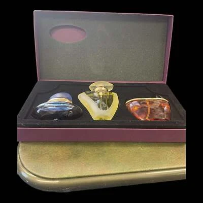 Avon Perfumer Creatifs Paris Perfume - Image 1 of 4