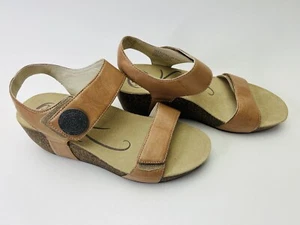 Abeo AU50892 Una Wedges Sandals Stone Women's Size US 10 Neutral - Picture 1 of 5