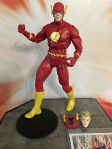 McFarlane DC Multiverse Flashpoint Barry Allen The Flash Loose No BAF - Imagen 1 de 5