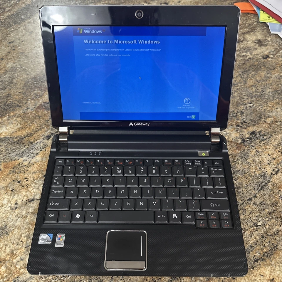 Laptop Gateway Windows XP modelo KAV60 vintage testado e funcionando sem carregador - Imagem 1 de 4