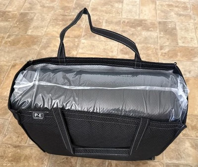 Cubierta de auto 2012 2013 2014 2015 2016 2017 2018 2019 Cadillac CTS CTSV sedán Foto 1 de 4