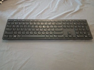 DELL Wireless KEYBOARD KB3121Wt Black Bluetooth - No USB Receiver - LIGHTLY USED - Picture 1 of 4