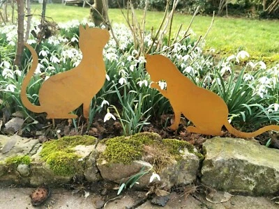 2x Katze Metall Rost H 20 cm +Stecker  Landhaus Gartendeko Tiere Katzen Edelrost - Bild 1 von 4